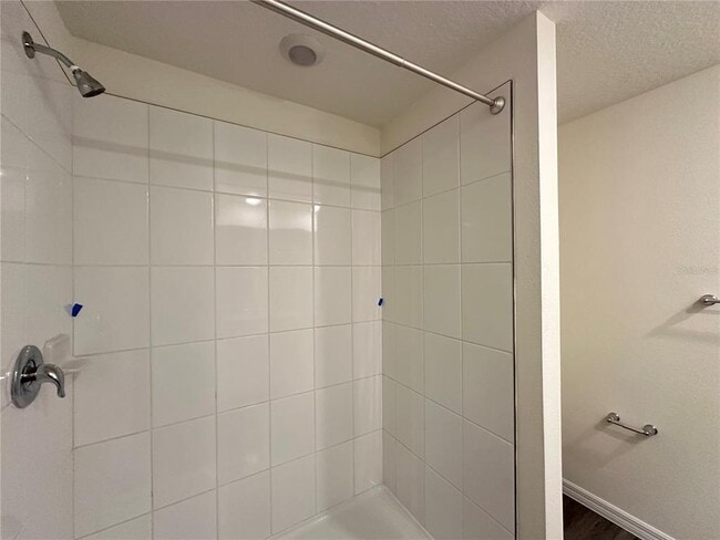 Photo - 35980 Sunflower Hl Dr