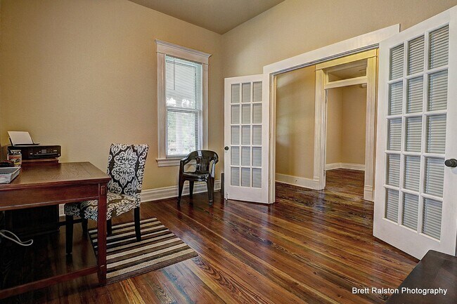 Photo - 621 N 4th St