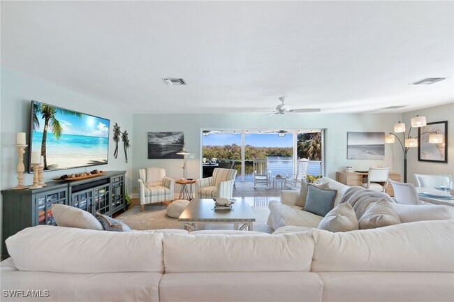 Photo - 27809 Kings Kew