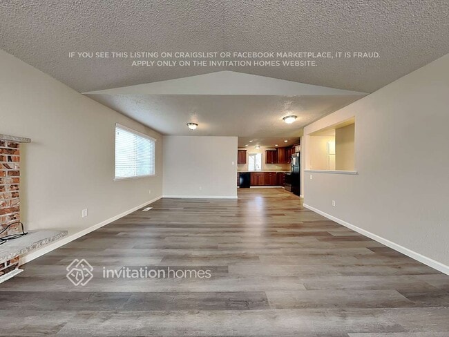 Photo - 8313 121st St E