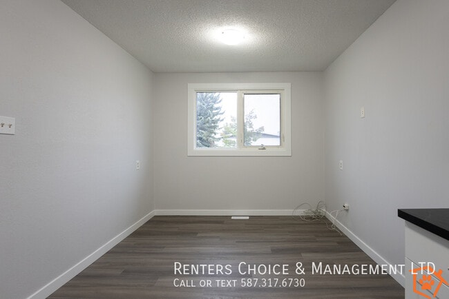 Photo - Freshly Renovated, Snow Removal Included, ...