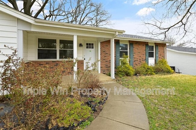 Photo - 2041 Northaire Ln