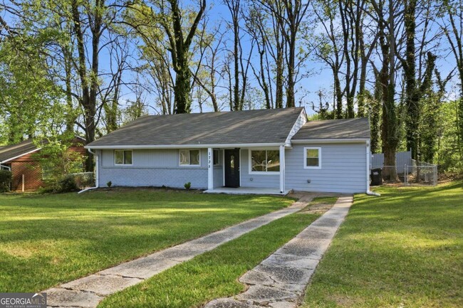Building Photo - 1735 Carter Cir