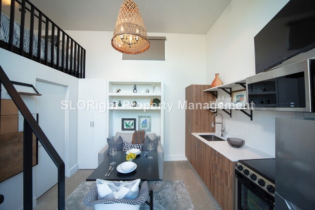 AVAILABLE SEPTEMBER - Furnished Luxurious Studio Apartment Grover Beach