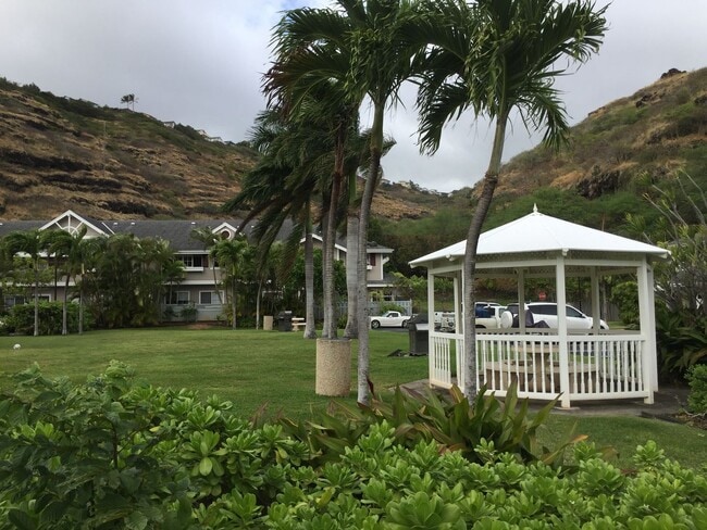 Photo - Small Dog Friendly Hawaii Kai Condo