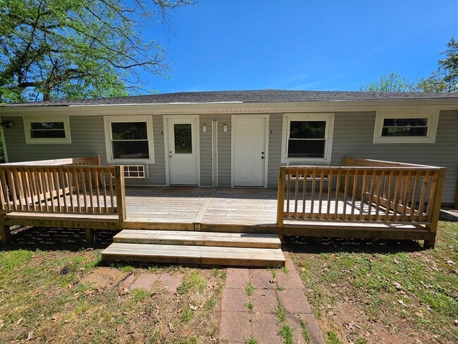 Building Photo - 624 Sewanee St Unit A