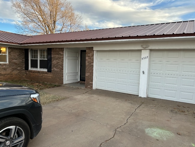 Photo - 5507 Floyd Ave