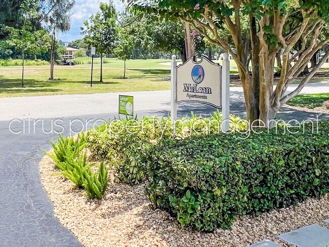 3026 Fairway Ln Unit 3026B
