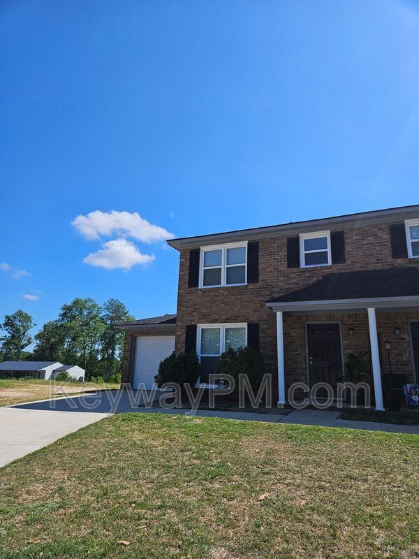 Photo - 2326 Greengate Dr