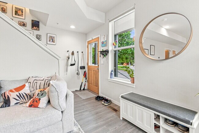 Photo - 4671 14th St Unidad 4671 14th