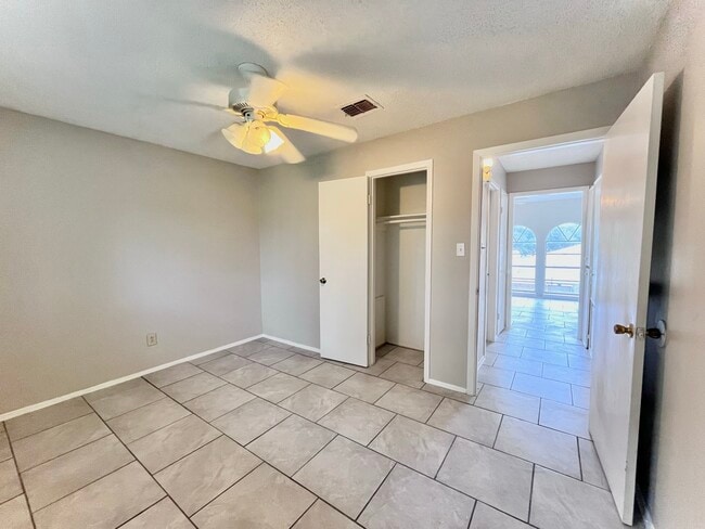 3021 Sycamore Ave Unit 8