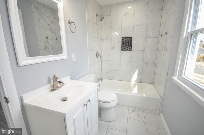 Photo - 7582 Annapolis Rd