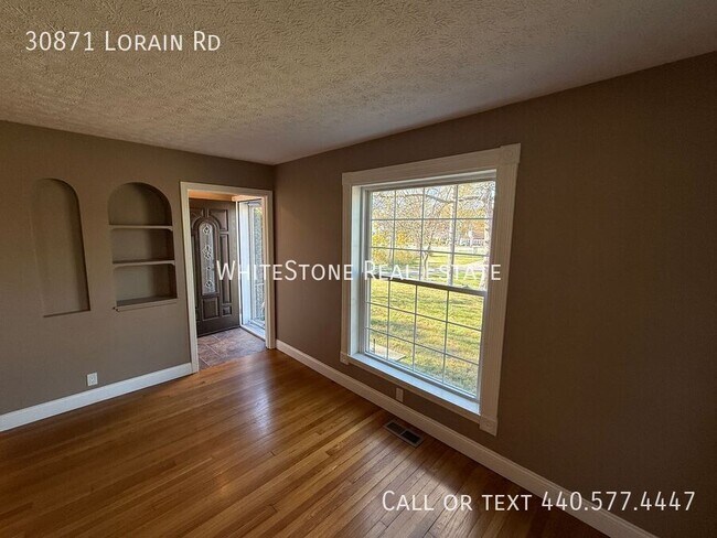 Photo - 30871 Lorain Rd