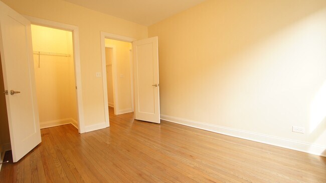 Photo - 2643 N Spaulding Ave Unit 2643 North Spaulding Aven