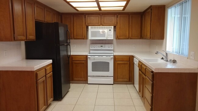 Photo - 2 Story home in NE Fresno, Clovis Schools ...