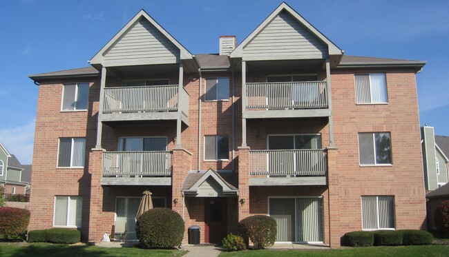 Building Photo - 425 N Eric Dr Unit 3A