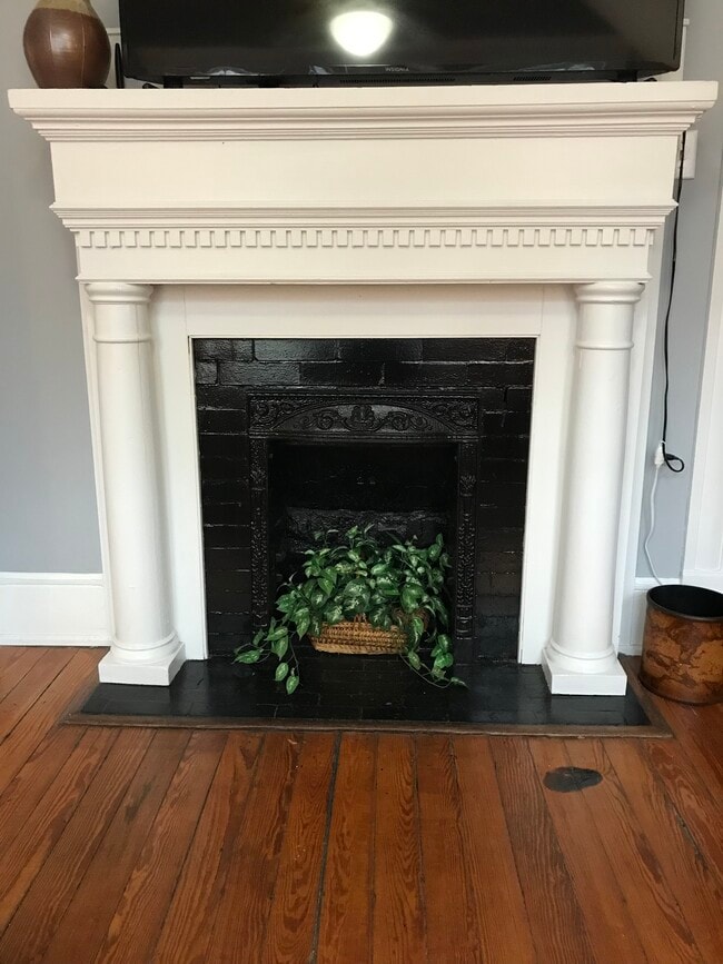 Photo - 600 Devereux St Unidad A