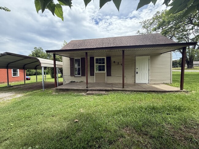 Building Photo - 410 W Argyle Ave Rental