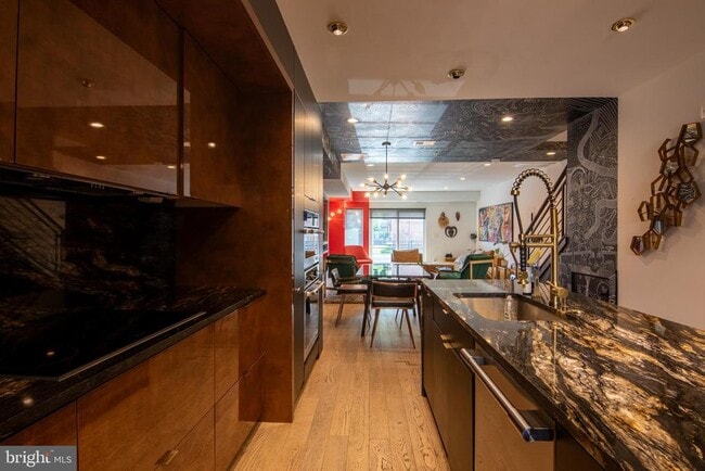 Building Photo - 1631 Montello Ave NE Unit PH1