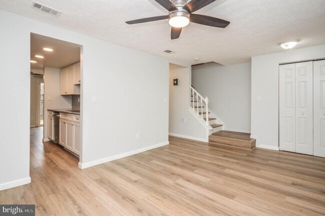 Building Photo - 12521 Laurel Grove Pl