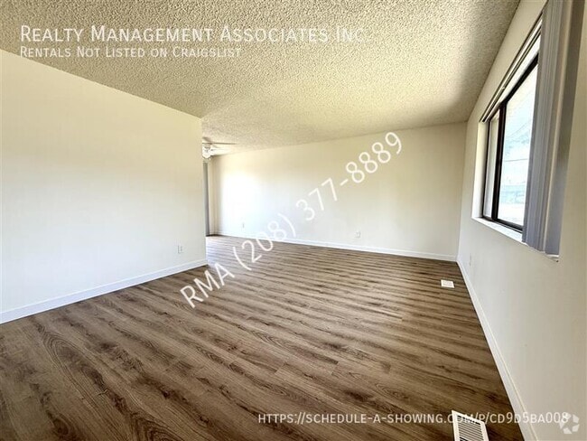 Building Photo - 9069 W Ruth St Rental