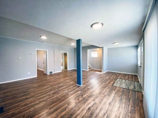 Photo - Newly Renovated 3 Bed 1 Bath House for Rent!