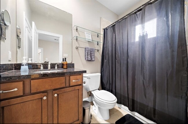 Photo - 2512 Leeland St