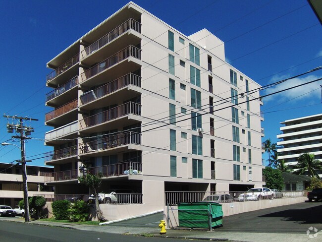 Photo - 1704 Anapuni St Apartments