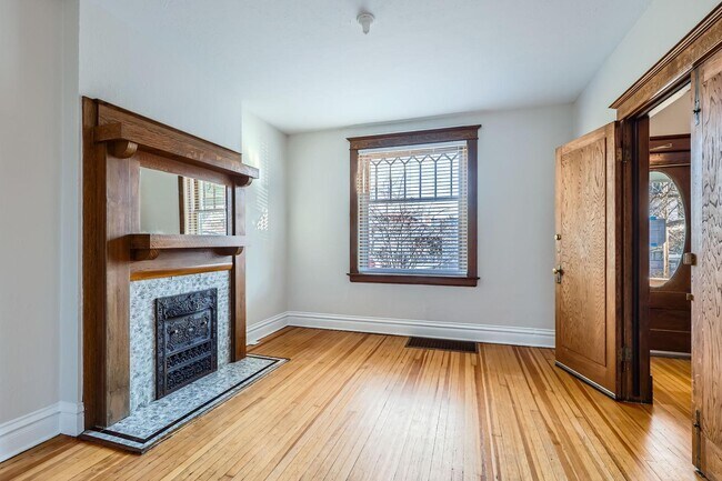 Photo - 777 N Downing St