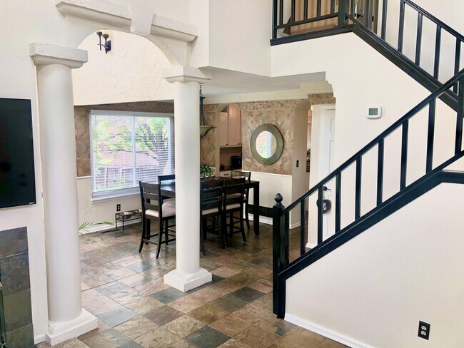 Photo - 1258 N Deckers Pl