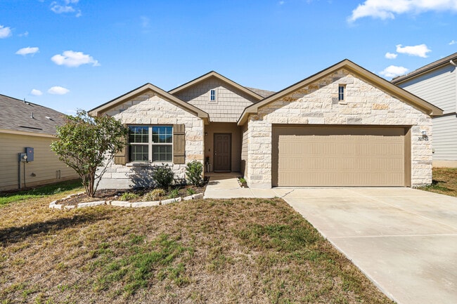 Building Photo - 7039 Diamond Vly