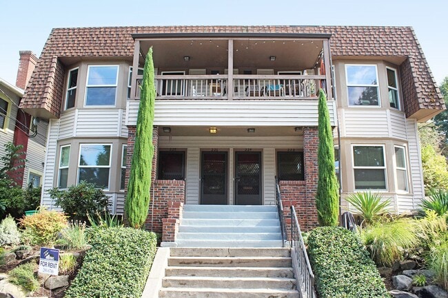 222-228 NE 29th Avenue - 222-228 NE 29th Avenue Apartment Unit 226