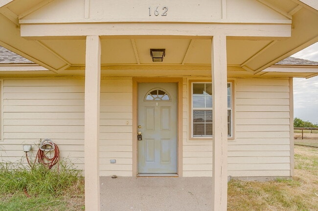 Photo - Updated Duplex in Weatherford with large y... Apartamento