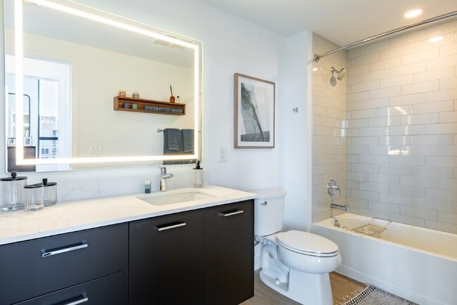 Momentum Midtown