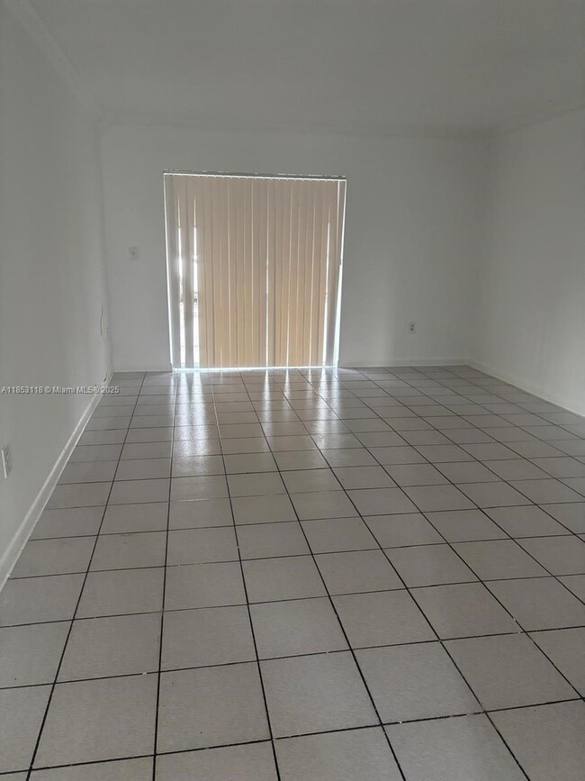 Photo - 2710 W 76th St Unit 101
