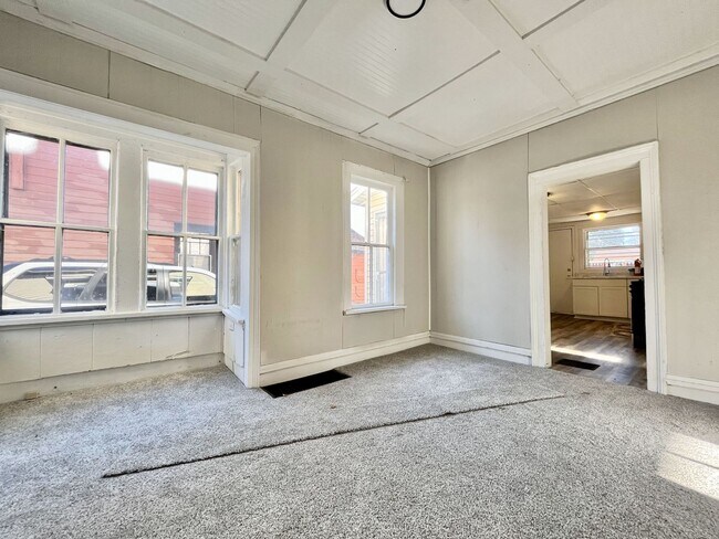 Photo - First 1079-HOLD Unit #1