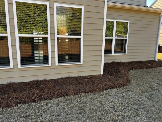 Photo - 462 Spring View Dr