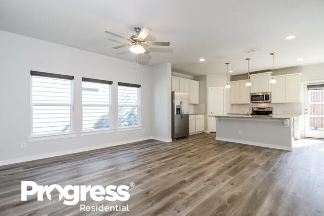 Photo - 2300 Paxton Way