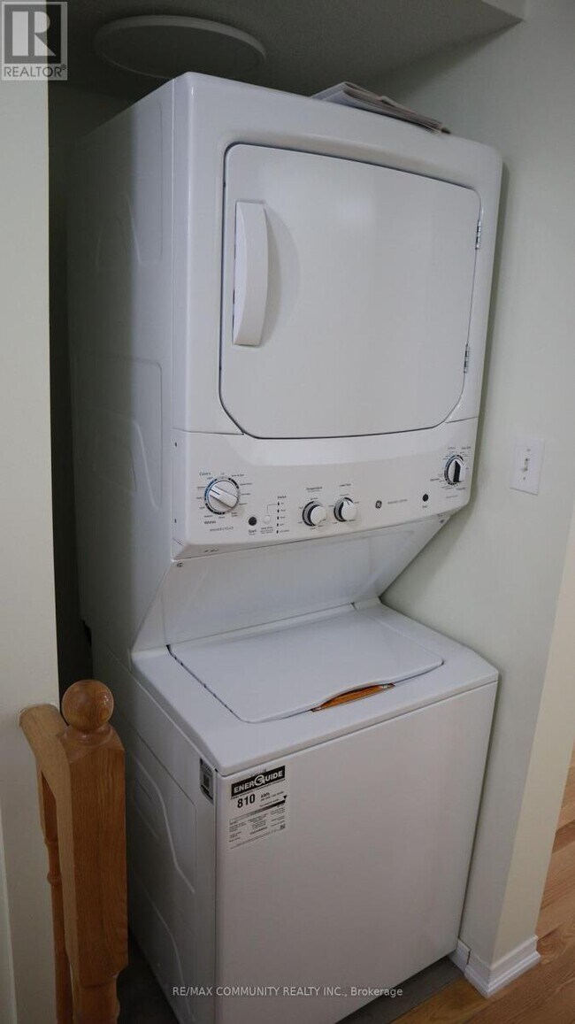 Photo - 56 Delport Cl