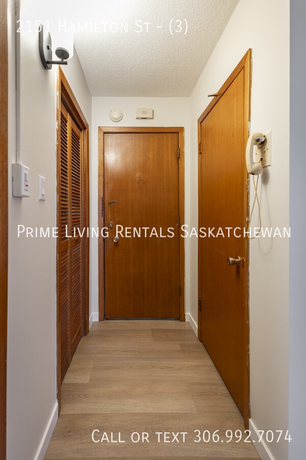 Photo - 2151 Hamilton St Unit (3)