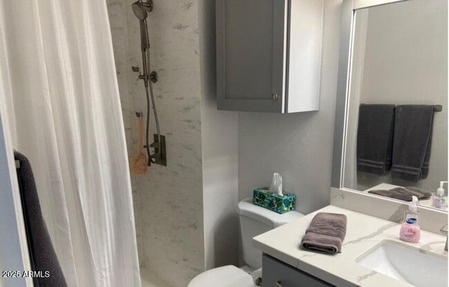 Photo - 5518 E Lindstrom Ln