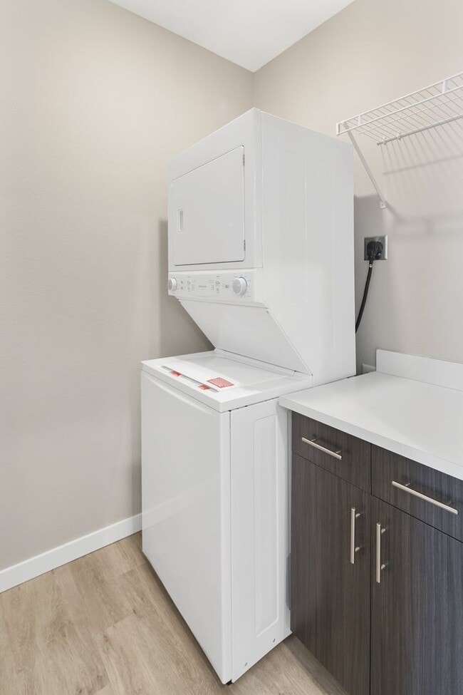 Photo - Encore Park Apartments