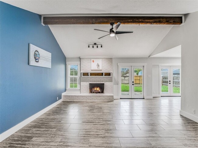 Photo - 801 Central Dr