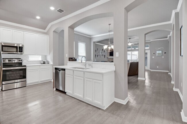 Photo - 3/2 in MIDWAY ISD!!