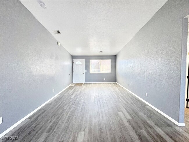 Photo - 1030 Marne Ct