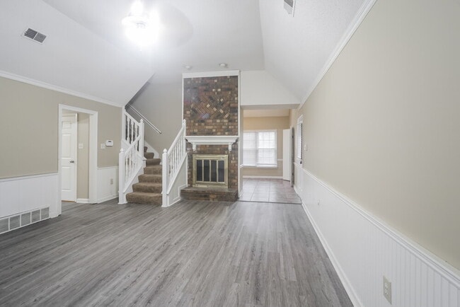 Photo - 4483 Green Creek