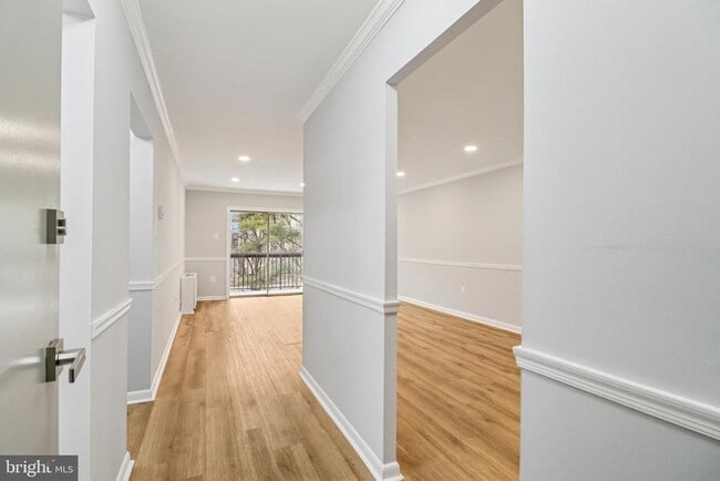 Photo - 10300 Westlake Dr Unidad S304