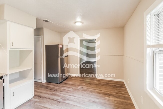 Photo - 2227 Danbury Dr