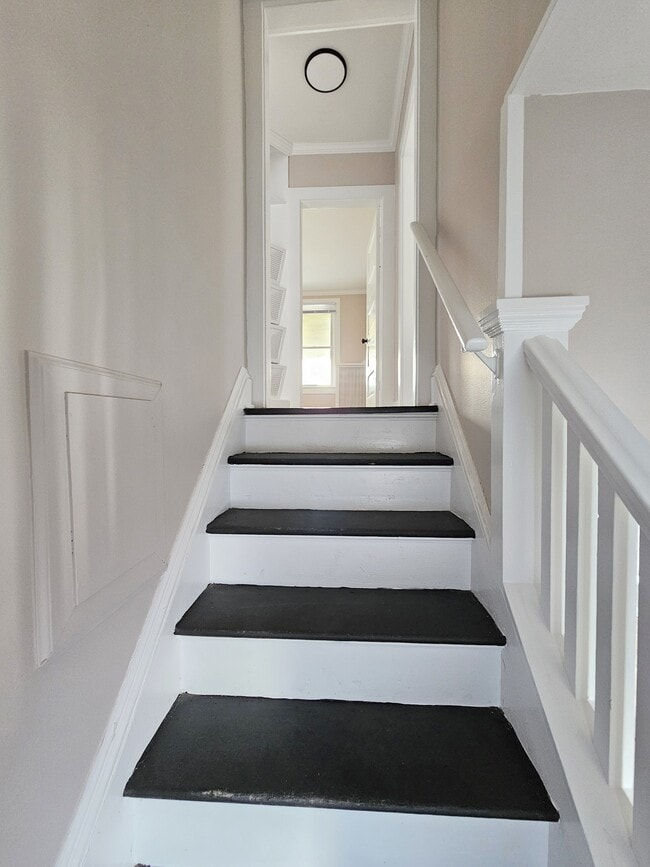 Photo - 724 Kinnaird Ave