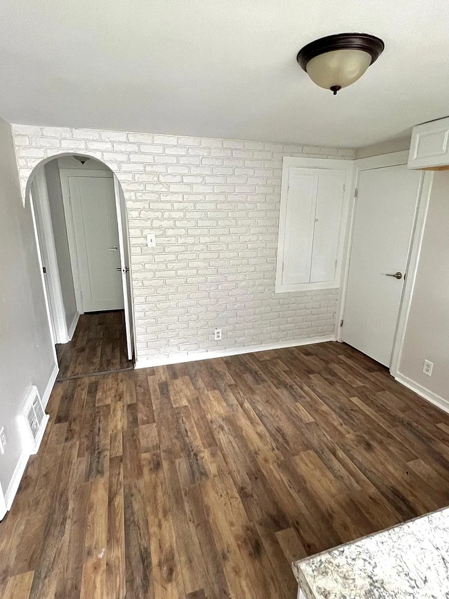 Photo - 130 Zewe Aly